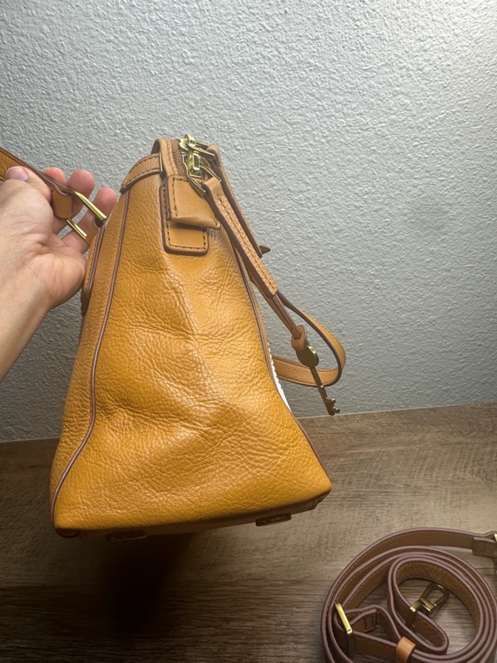 ✨👜Fossil Jacquline Eco Leather Satchel with Pink, Orange, Patchwork 🌿🔥 - Picture 4 of 9